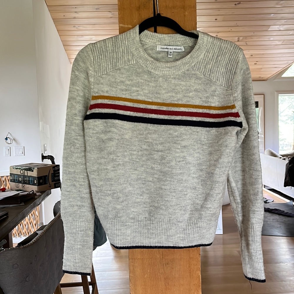 Grey sweater